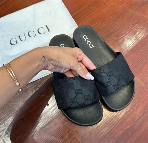 chinelo gucci feminino